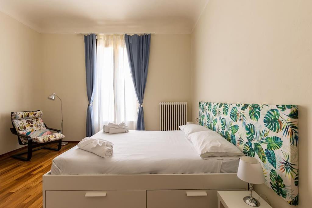 Suite In Via Del Pratello Bologna Exteriör bild
