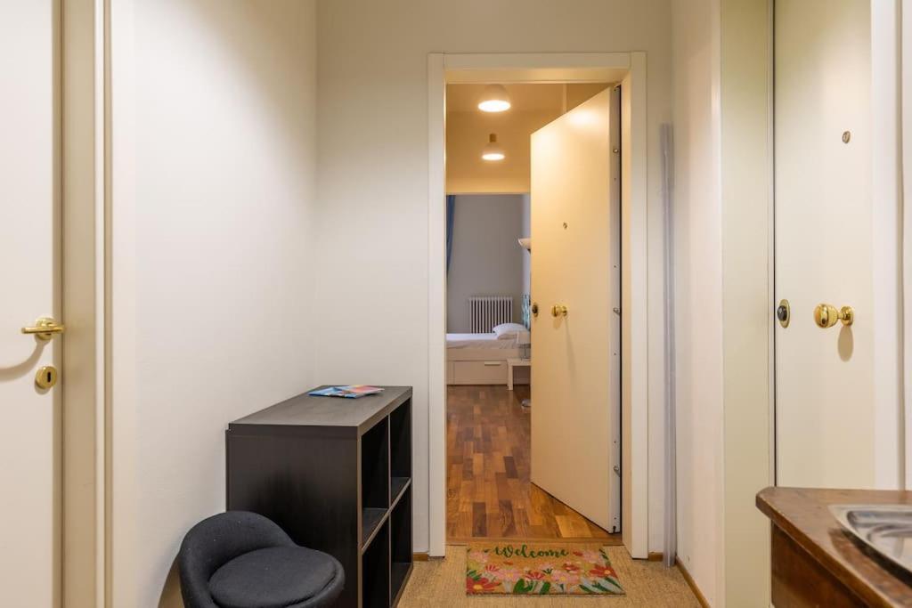 Suite In Via Del Pratello Bologna Exteriör bild